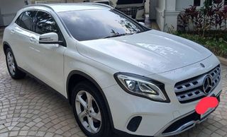 Benz GLA200 ปี 2019