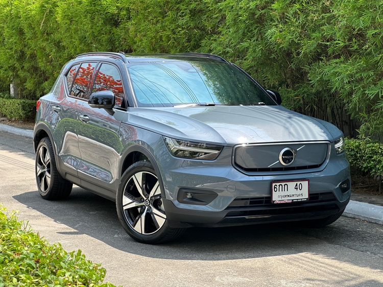 รถ Volvo XC40 Recharge Pure Electric สี เทา