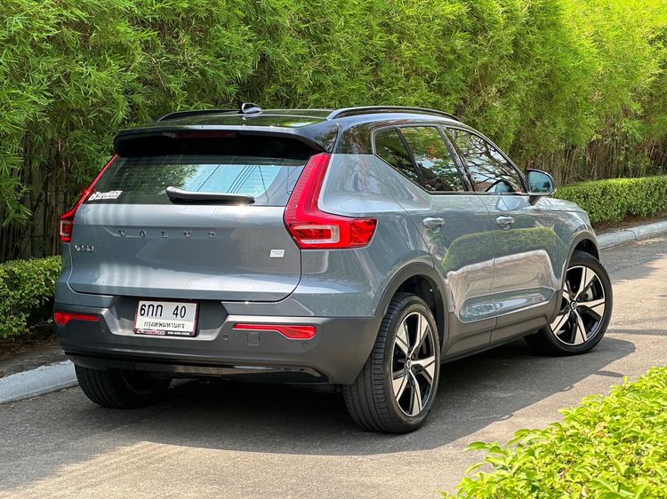 Volvo XC40 2022 Recharge Pure Electric Utility-car ไฟฟ้า ไม่ติดแก๊ส เกียร์อัตโนมัติ เทา รูปที่ 2
