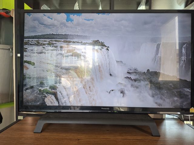 ขาย Panasonic TH-L39B6T เป็น ทีวี LED ขนาด 39 นิ้วพร้อม chromecast รูปที่ 2