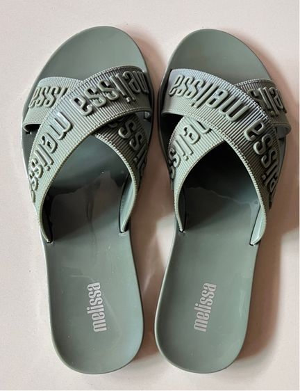 รองเท้าลำลอง melissa