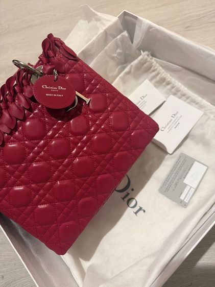 small lady dior bag with strap garance red cannage รูปที่ 15
