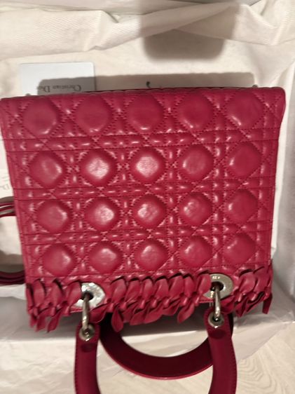 small lady dior bag with strap garance red cannage รูปที่ 6