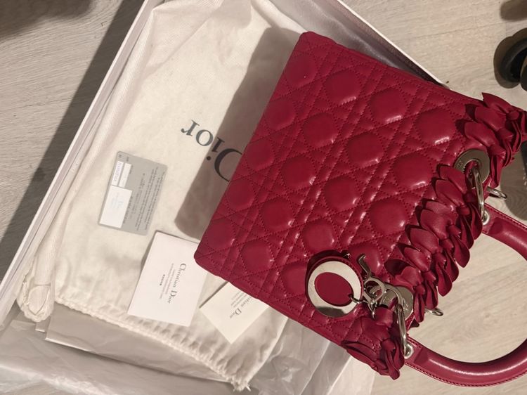 small lady dior bag with strap garance red cannage รูปที่ 13