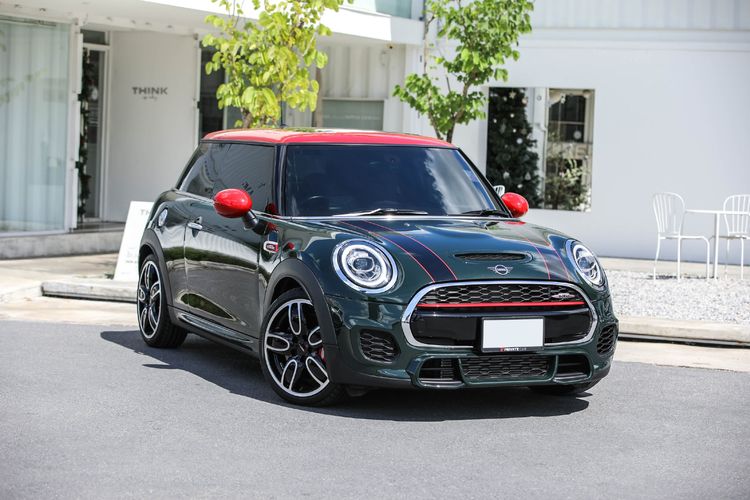Mini JOHN COOPER WORK 2018 2.0 John Cooper Works Sedan เบนซิน ไม่ติดแก๊ส เกียร์อัตโนมัติ เขียว รูปที่ 1