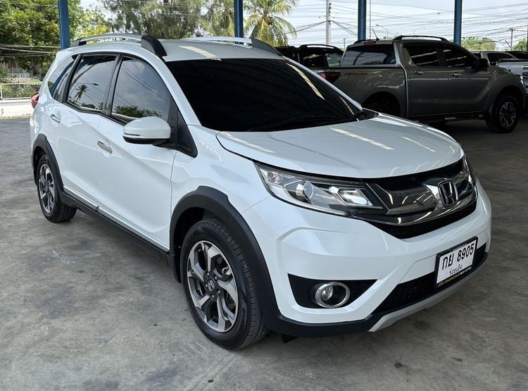 Honda BR-V 2017 1.5 SV Utility-car เบนซิน ไม่ติดแก๊ส เกียร์อัตโนมัติ ขาว รูปที่ 3