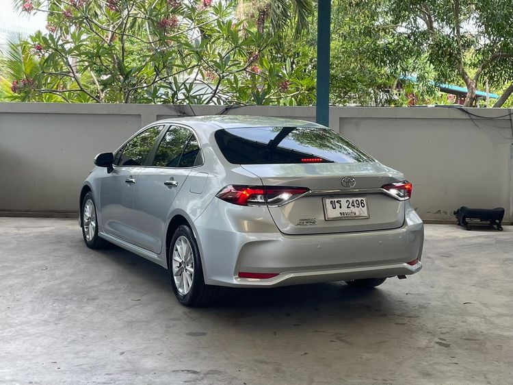Toyota Altis 2020 1.6 G Sedan เบนซิน ไม่ติดแก๊ส เกียร์อัตโนมัติ บรอนซ์เงิน รูปที่ 4