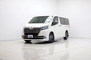 2020 Toyota Majesty 2.8 Premium สีขาว 