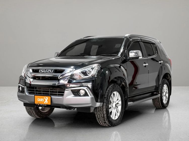 รถ Isuzu MU-X 1.9 สี ดำ