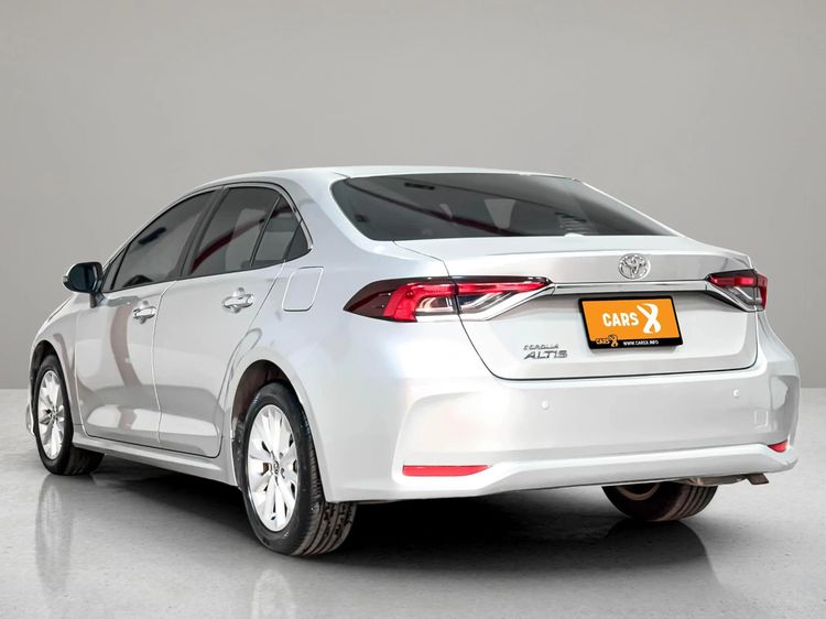Toyota Altis 2020 1.6 G Sedan เบนซิน ไม่ติดแก๊ส เกียร์อัตโนมัติ บรอนซ์เงิน รูปที่ 4