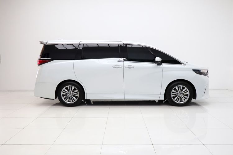 Toyota Alphard 2024 2.5 Z Van เบนซิน ไม่ติดแก๊ส เกียร์อัตโนมัติ ขาว รูปที่ 3