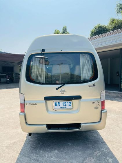Nissan Urvan 2005 3.0 Base Van ดีเซล เกียร์ธรรมดา น้ำตาล รูปที่ 2