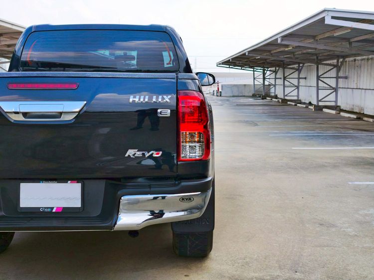 Toyota Hilux Revo 2018 2.4 Prerunner E Plus Pickup ดีเซล ไม่ติดแก๊ส เกียร์ธรรมดา ดำ รูปที่ 4