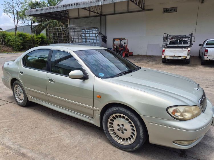 Nissan Cefiro 2002 2.0 Executive Sedan เบนซิน ไม่ติดแก๊ส เกียร์อัตโนมัติ บรอนซ์ทอง รูปที่ 2