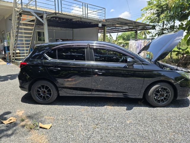 รถ Honda City 1.0 RS สี ดำ