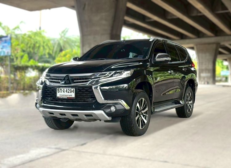รถ Mitsubishi Pajero Sport 2.4 GT Premium 4WD สี ดำ