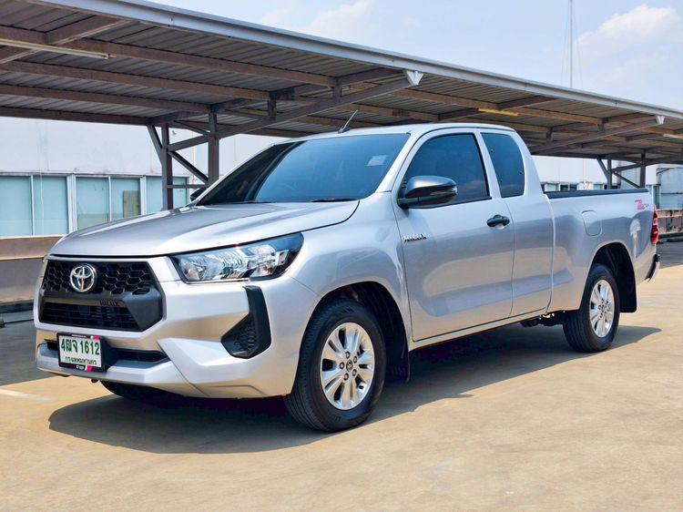 Toyota Hilux Revo 2025 Smart Cab 2.4 Entry Z Edition Pickup ดีเซล ไม่ติดแก๊ส เกียร์ธรรมดา เทา