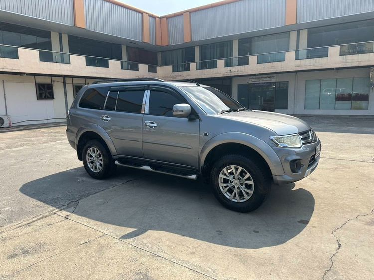 Mitsubishi Pajero 2015 2.5 VG Turbo Utility-car ดีเซล เกียร์อัตโนมัติ เทา รูปที่ 2