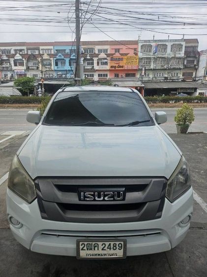 รถ Isuzu D-MAX MaxForce Spacecab 2.2 Ddi L สี ขาว