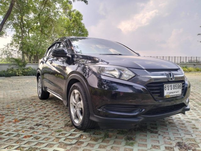 Honda BR-V 2015 1.5 SV Utility-car เบนซิน เกียร์อัตโนมัติ ดำ รูปที่ 2