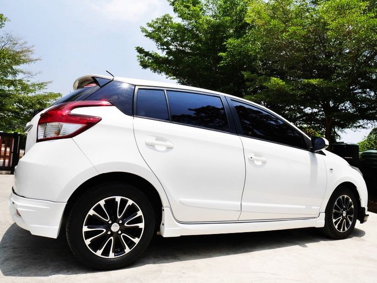 Toyota Yaris 2014 1.2 E Sedan เบนซิน ไม่ติดแก๊ส เกียร์อัตโนมัติ ขาว รูปที่ 4