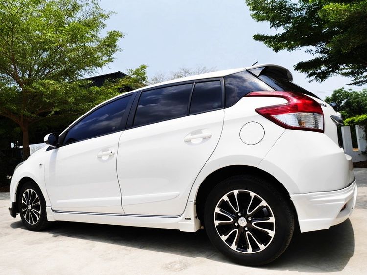 Toyota Yaris 2014 1.2 E Sedan เบนซิน ไม่ติดแก๊ส เกียร์อัตโนมัติ ขาว รูปที่ 3