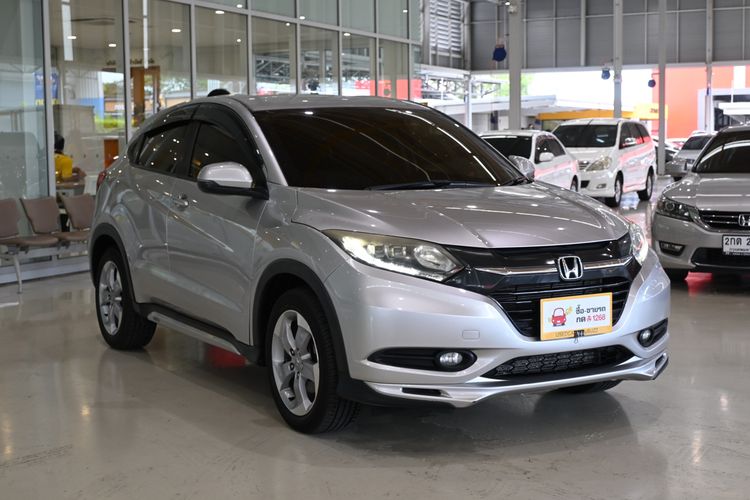 Honda HR-V 2014 1.8 E Utility-car เบนซิน ไม่ติดแก๊ส เกียร์อัตโนมัติ บรอนซ์เงิน รูปที่ 3