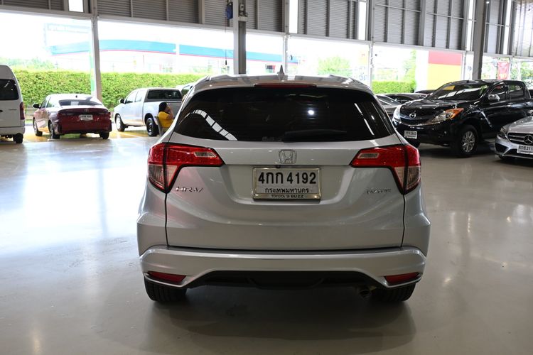 Honda HR-V 2014 1.8 E Utility-car เบนซิน ไม่ติดแก๊ส เกียร์อัตโนมัติ บรอนซ์เงิน รูปที่ 2