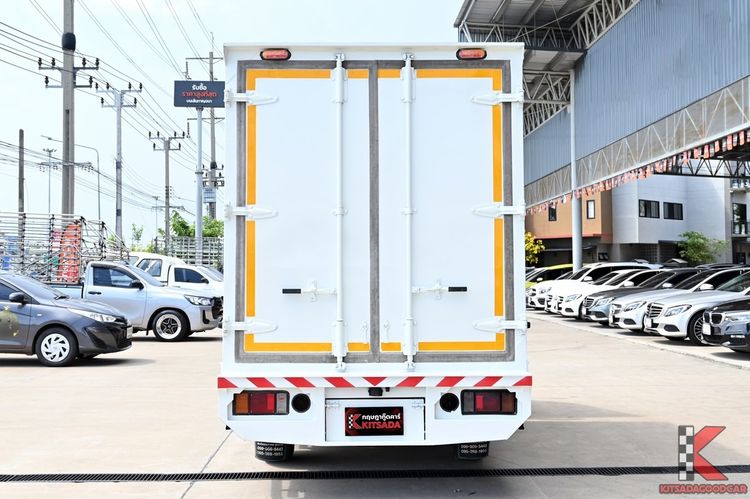 Isuzu ELF 2021 3.0 NLR Pickup ดีเซล ไม่ติดแก๊ส เกียร์ธรรมดา ขาว รูปที่ 4