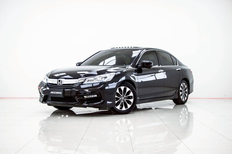 รถ Honda Accord 2.0 Hybrid Tech สี ดำ