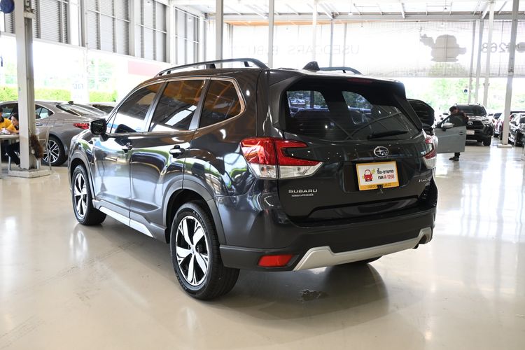 Subaru Forester 2019 2.0 i-S Sedan เบนซิน ไม่ติดแก๊ส เกียร์อัตโนมัติ เทา รูปที่ 4
