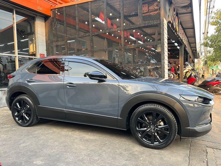 Mazda CX-30 2023 2.0 Carbon Edition Sedan เบนซิน ไม่ติดแก๊ส เกียร์อัตโนมัติ เทา รูปที่ 3
