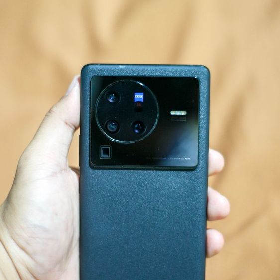 Vivo x80 pro