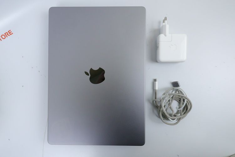 MacBook Pro M3 14" 8.1TB รูปที่ 17