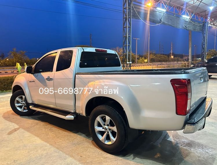 Isuzu D-MAX 2015 2.5 Hi-Lander Z Prestige Ddi VGS Turbo Pickup ดีเซล ไม่ติดแก๊ส เกียร์อัตโนมัติ เทา รูปที่ 3