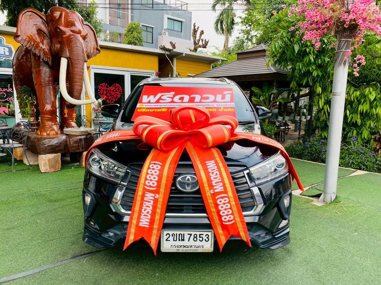 Toyota Innova 2022 2.8 Crysta Utility-car ดีเซล ไม่ติดแก๊ส เกียร์อัตโนมัติ ดำ