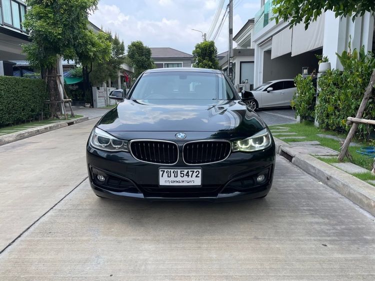     BMW ดำเดิมๆ ทรงผู้บริหาร