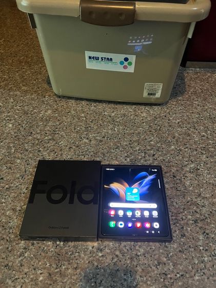 ขายถูกๆๆSamsungFold4สีดำ512กิ๊กมีกล่องอีมี่ตรงสูนTrueใช้งานดีทุกๆฟังชั่นถูกมากก