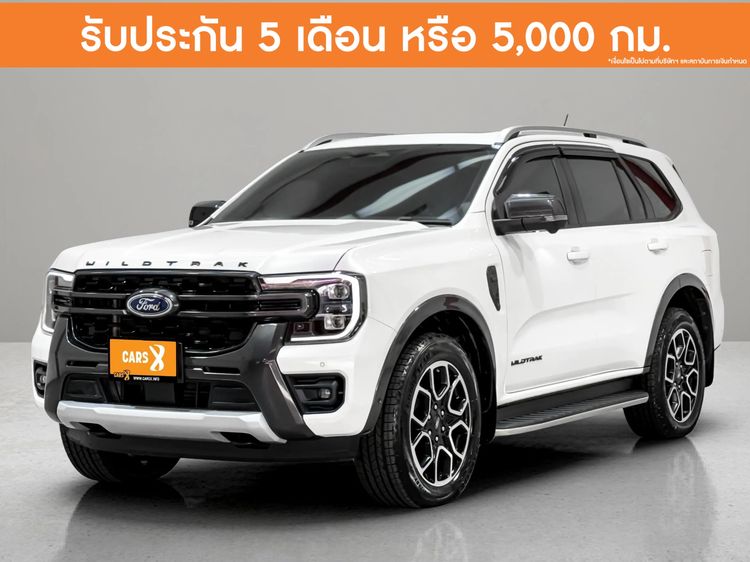 รถ Ford Everest 2.0 Bi-Turbo Wildtrak 4WD สี ขาว