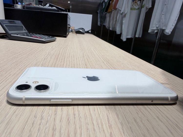 I phone 11 64GB รูปที่ 9
