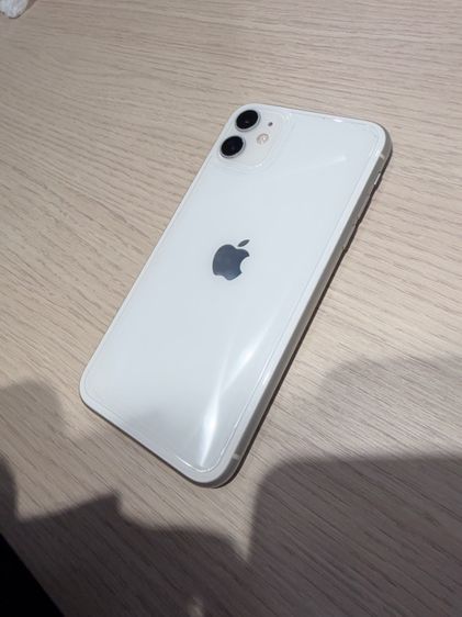 I phone 11 64GB