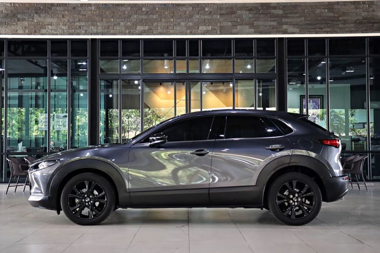 Mazda CX-30 2022 2.0 Carbon Edition Sedan เบนซิน ไม่ติดแก๊ส เกียร์อัตโนมัติ เทา รูปที่ 3