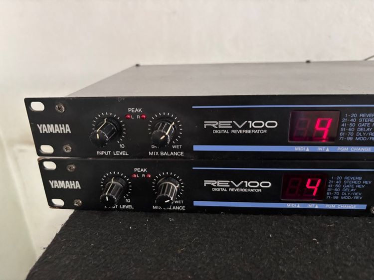 เอฟเฟคร้อง YAMAHA  แท้เสียงดีครับขายถูกครับสนใจเชิญครับราคาต่อตัวครับ