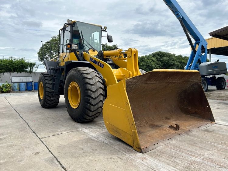 รถตักล้อยาง KOMATSU  รุ่น WA380-6 บุ้งกี๋ 3.3 คิว  รถเก่านอกนำเข้า รูปที่ 6