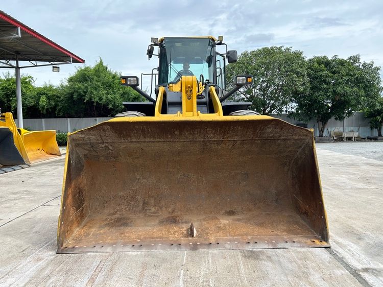 รถตักล้อยาง KOMATSU  รุ่น WA380-6 บุ้งกี๋ 3.3 คิว  รถเก่านอกนำเข้า รูปที่ 5