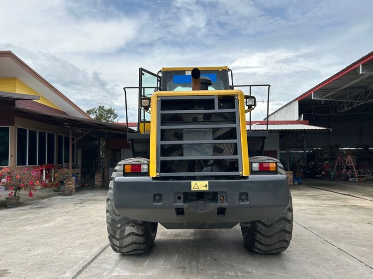 รถตักล้อยาง KOMATSU  รุ่น WA380-6 บุ้งกี๋ 3.3 คิว  รถเก่านอกนำเข้า รูปที่ 9