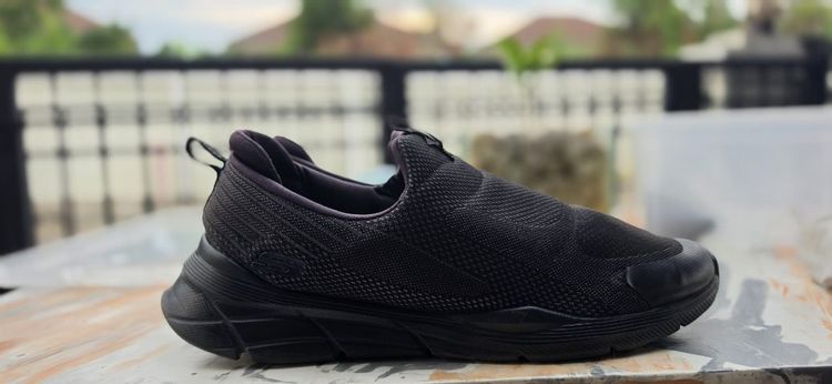 รองเท้า skechers