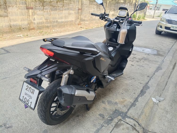 honda adv 350 รูปที่ 6
