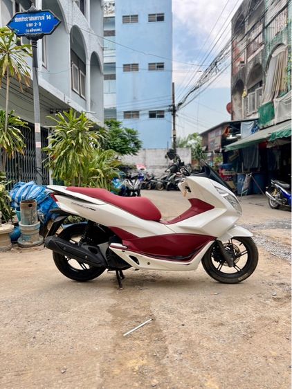 ขายรถมอเตอร์ไซค์pcx150 รูปที่ 3