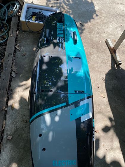 กระดานโต้คลื่นไฟฟ้า xsurf